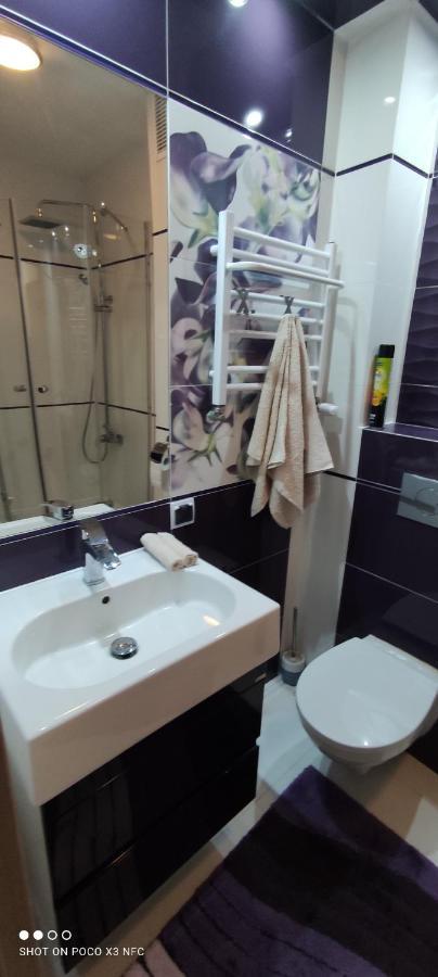 Apartament „Nad Jeziorkiem“ Apartment คัทเซิร์น ภายนอก รูปภาพ