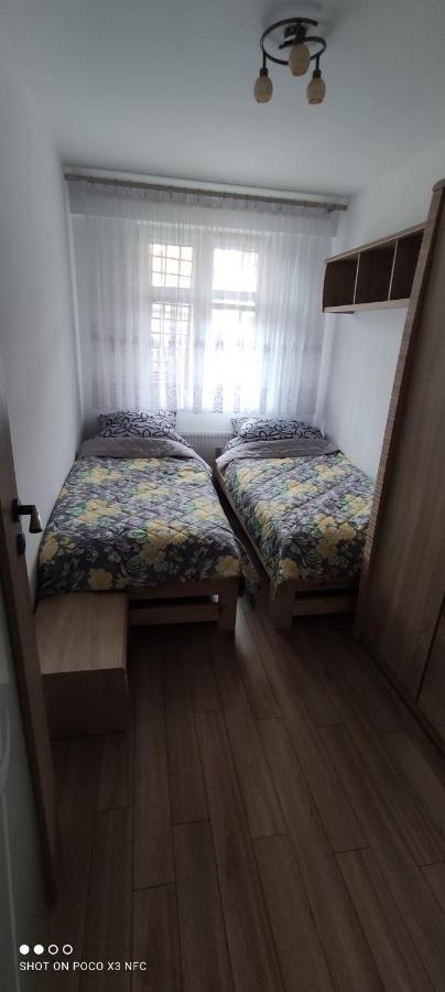 Apartament „Nad Jeziorkiem“ Apartment คัทเซิร์น ภายนอก รูปภาพ