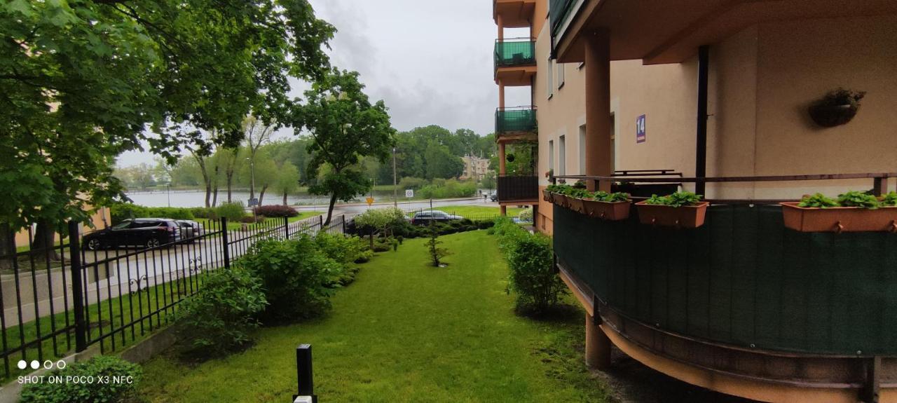 Apartament „Nad Jeziorkiem“ Apartment คัทเซิร์น ภายนอก รูปภาพ
